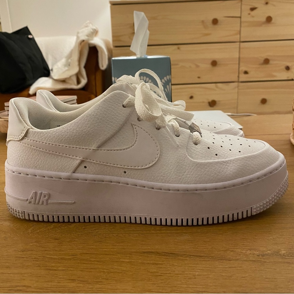 Nike Air Force 1 Sage Low All White Women's Shoe Size 8